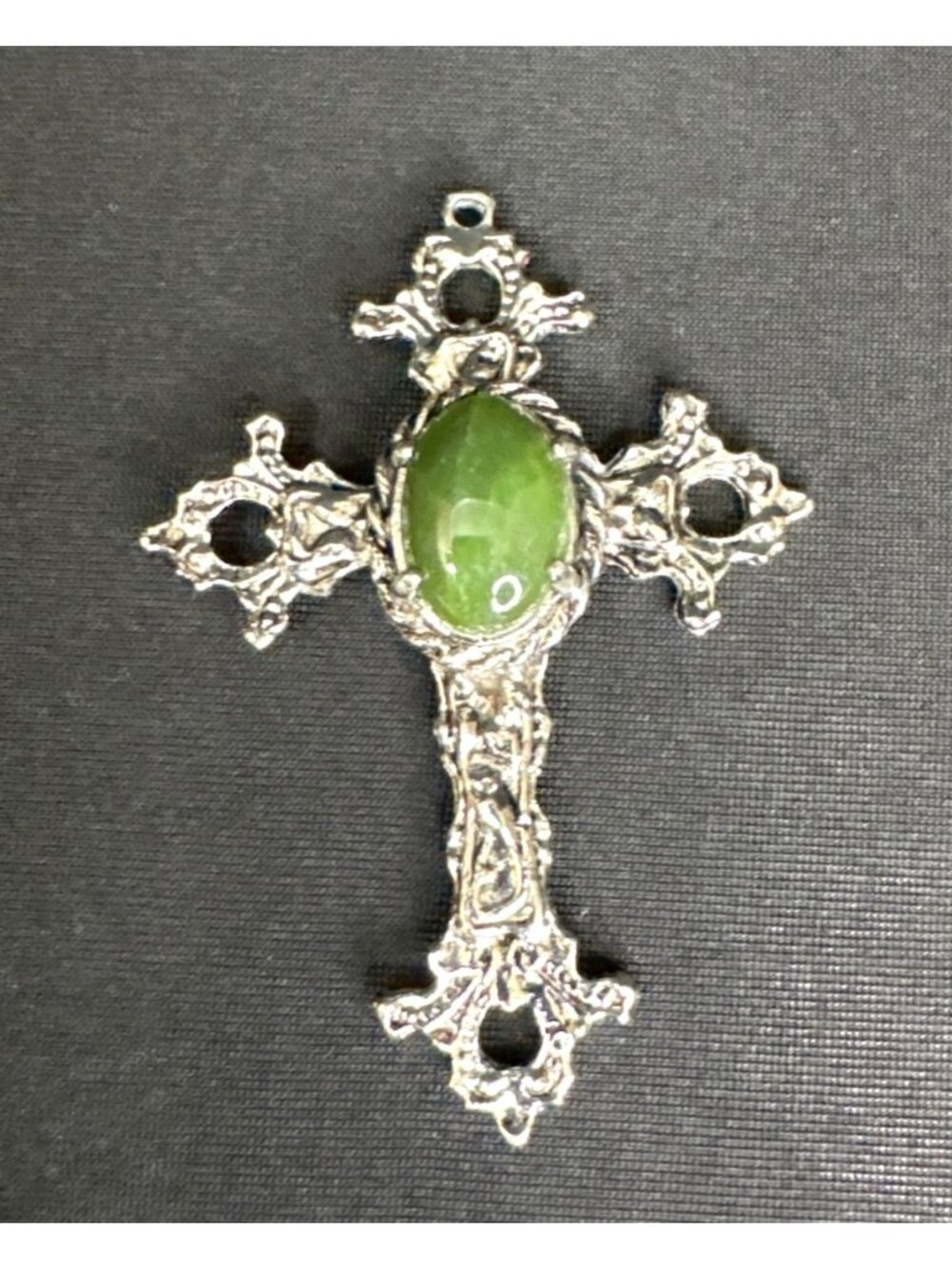 Gothic Byzantine Cross Pendant With Green Gemstone Costume Religious Jewelry - Picture 1 of 6